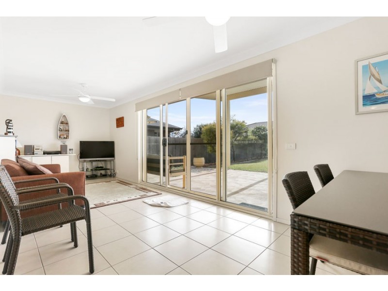 4 Bada La, Tomakin NSW 2537