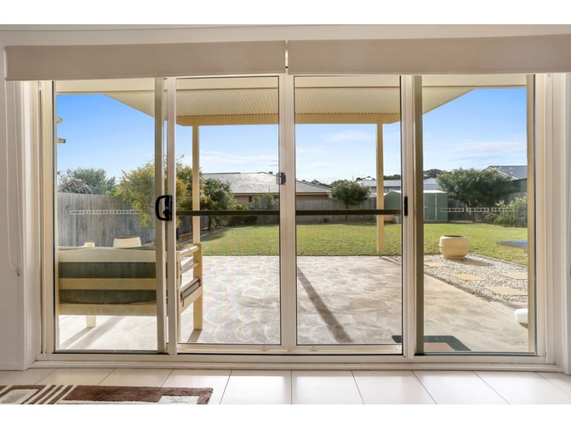 4 Bada La, Tomakin NSW 2537