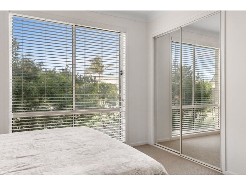 4 Bada La, Tomakin NSW 2537