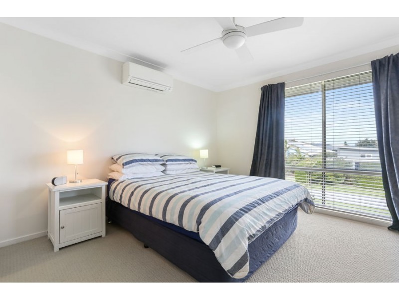 4 Bada La, Tomakin NSW 2537