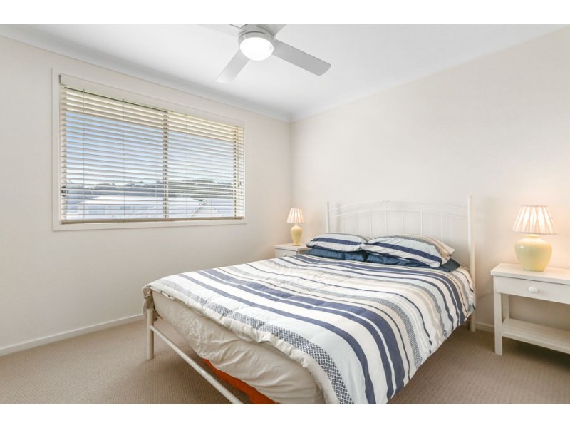 4 Bada La, Tomakin NSW 2537