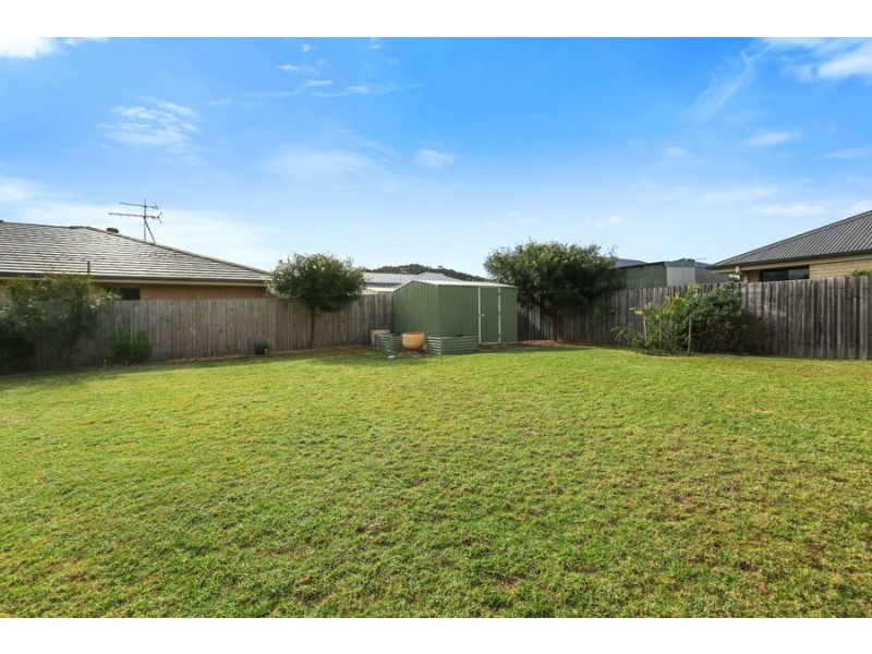 4 Bada La, Tomakin NSW 2537