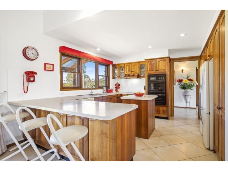 64 Yarragee Rd, Moruya NSW 2537