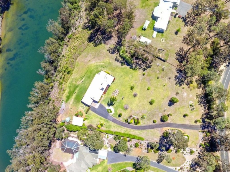 64 Yarragee Rd, Moruya NSW 2537