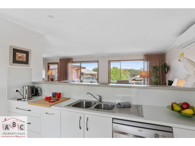 3/5-7 Berrambool Dr, Merimbula NSW 2548