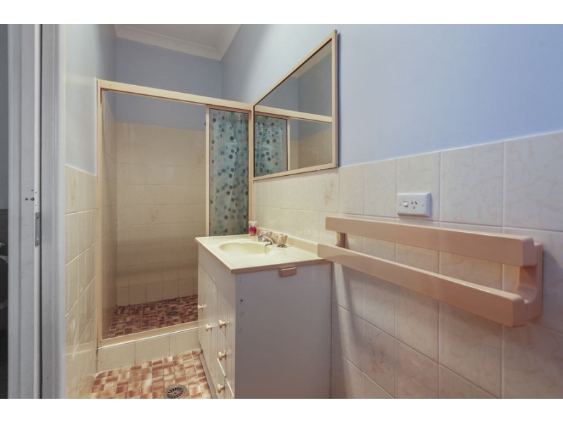 16 Campbell St, Moruya NSW 2537