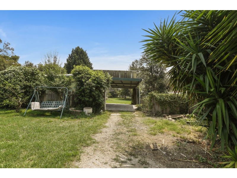 16 Campbell St, Moruya NSW 2537
