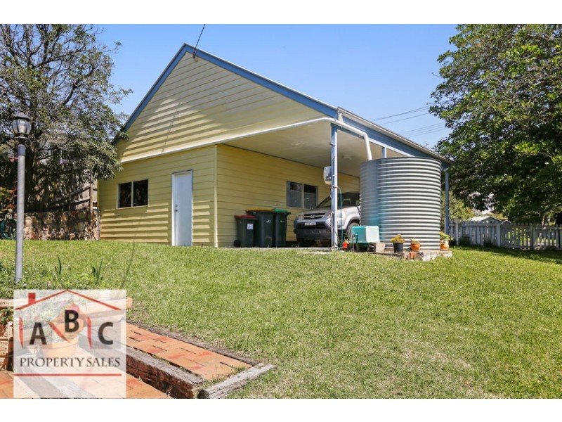 11 Murray St, Moruya NSW 2537