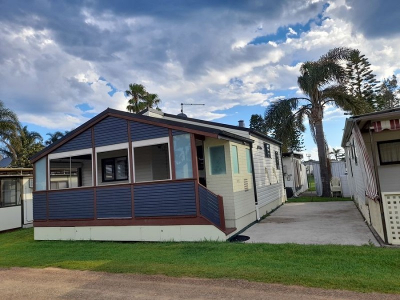 site 112 Barling Beach Holiday ParS, Tomakin NSW 2537