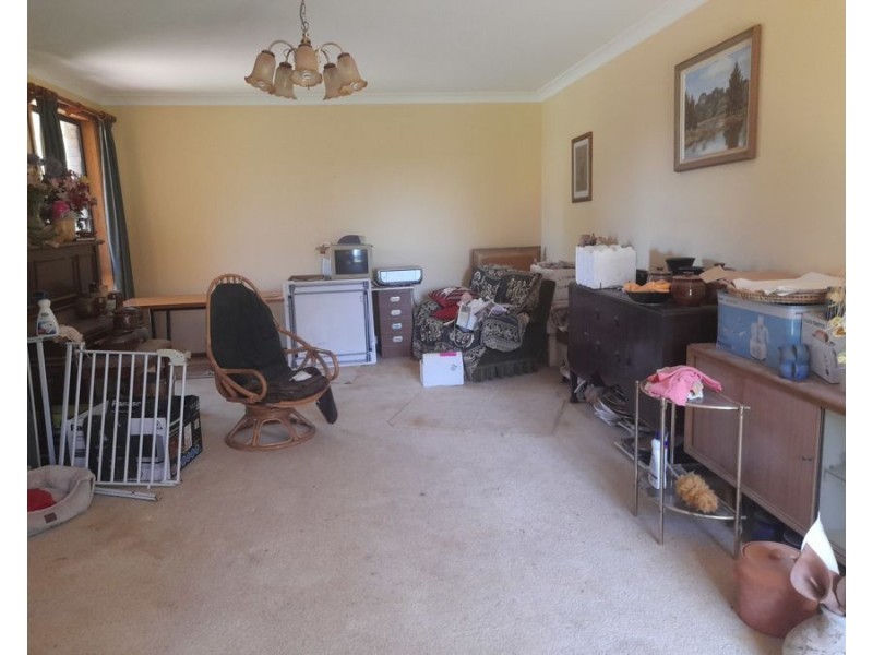 30 Umang St, Tottenham NSW 2873