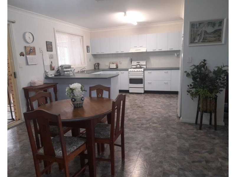24 Umang St, Tottenham NSW 2873