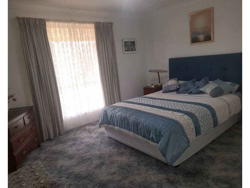 24 Umang St, Tottenham NSW 2873