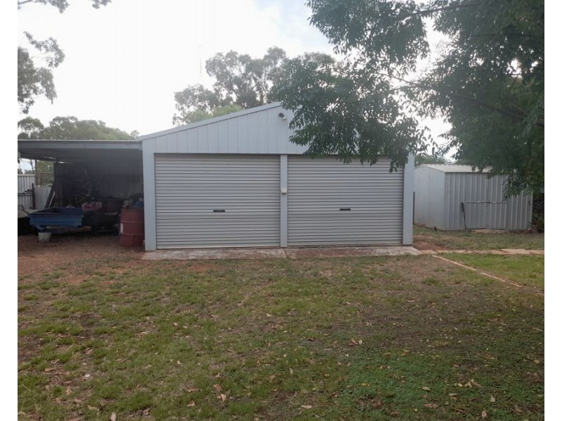 24 Umang St, Tottenham NSW 2873