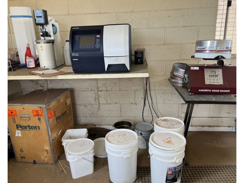 12 Loughnan St, Lake Cargelligo NSW 2672