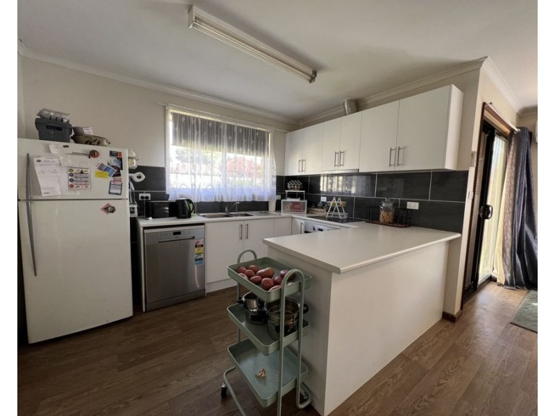 2 Major St, Lake Cargelligo NSW 2672
