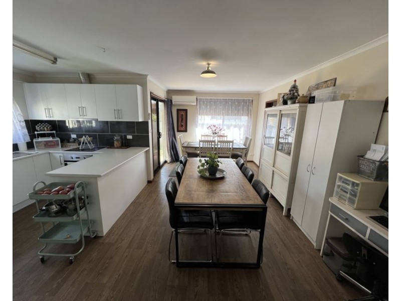 2 Major St, Lake Cargelligo NSW 2672