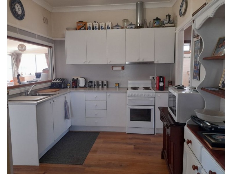 27 Hutchinsons Lane, Tottenham NSW 2873