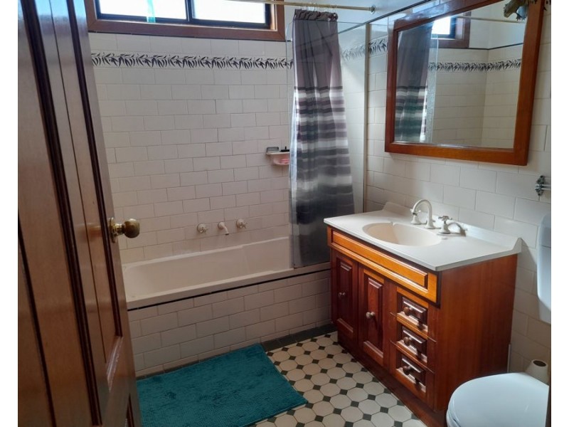 27 Hutchinsons Lane, Tottenham NSW 2873