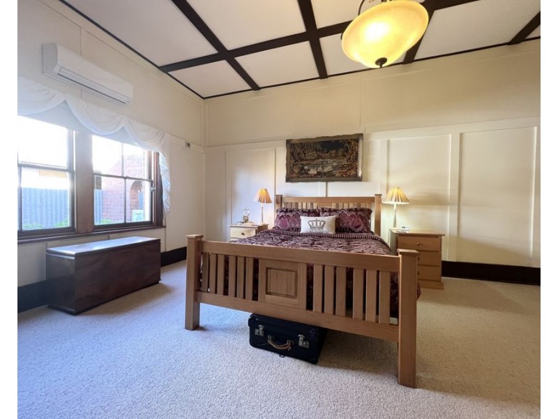 53 Grace St, Lake Cargelligo NSW 2672