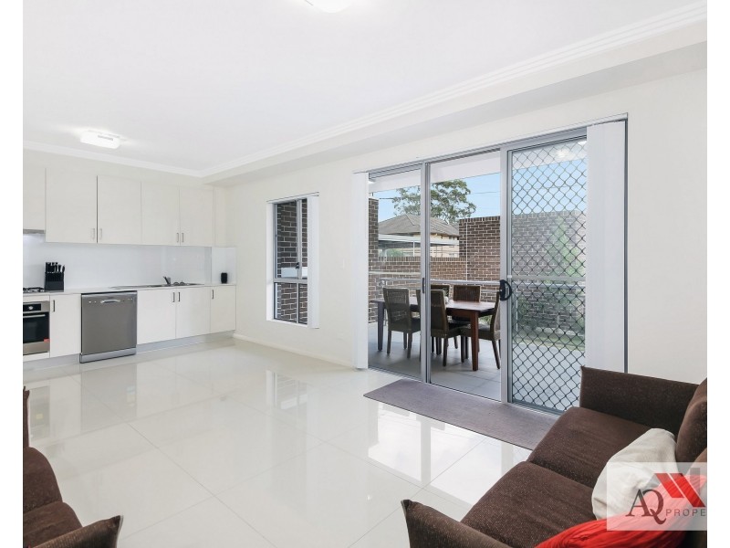 2/39-41 Shadforth Street, Wiley Park NSW 2195