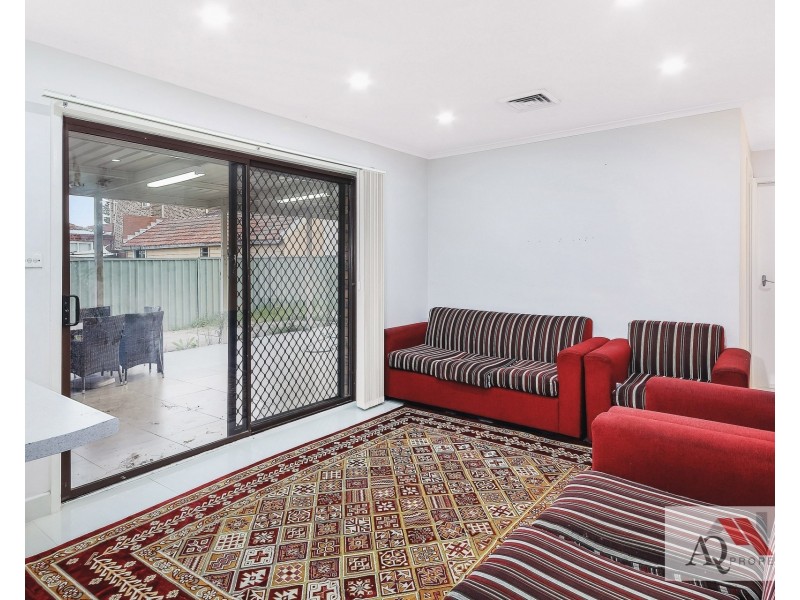 51 Davies Street, Merrylands NSW 2160
