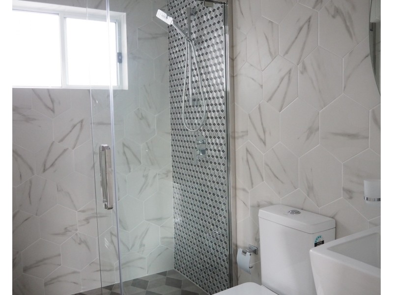 6a Samoa Avenue, Picnic Point NSW 2213