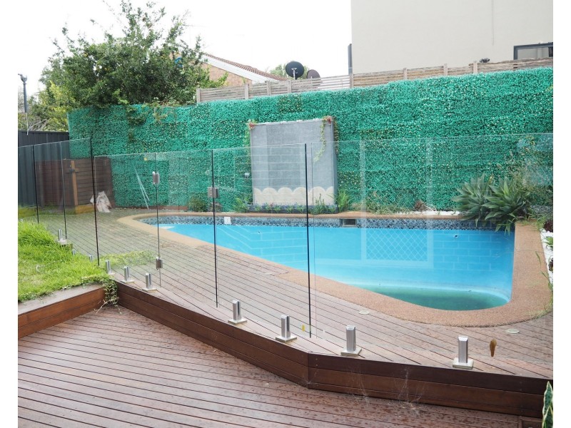 6a Samoa Avenue, Picnic Point NSW 2213