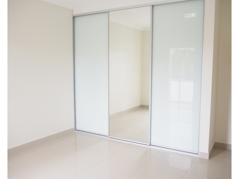 19A Rhodes Avenue, Guildford NSW 2161