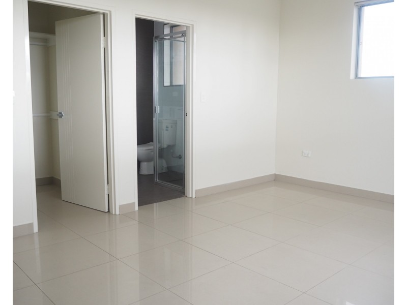 19A Rhodes Avenue, Guildford NSW 2161