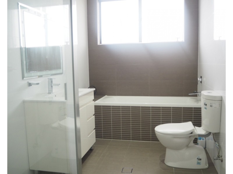 19A Rhodes Avenue, Guildford NSW 2161