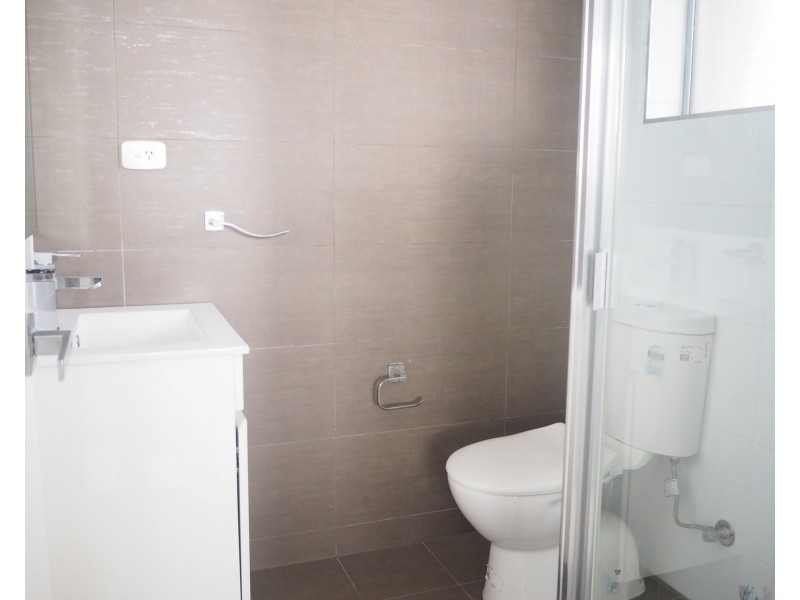 19A Rhodes Avenue, Guildford NSW 2161