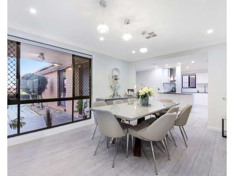 9 Strauss Road, St Clair NSW 2759