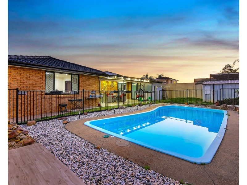 9 Strauss Road, St Clair NSW 2759