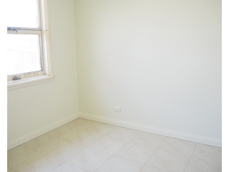 18 Dennis Street, Greystanes NSW 2145