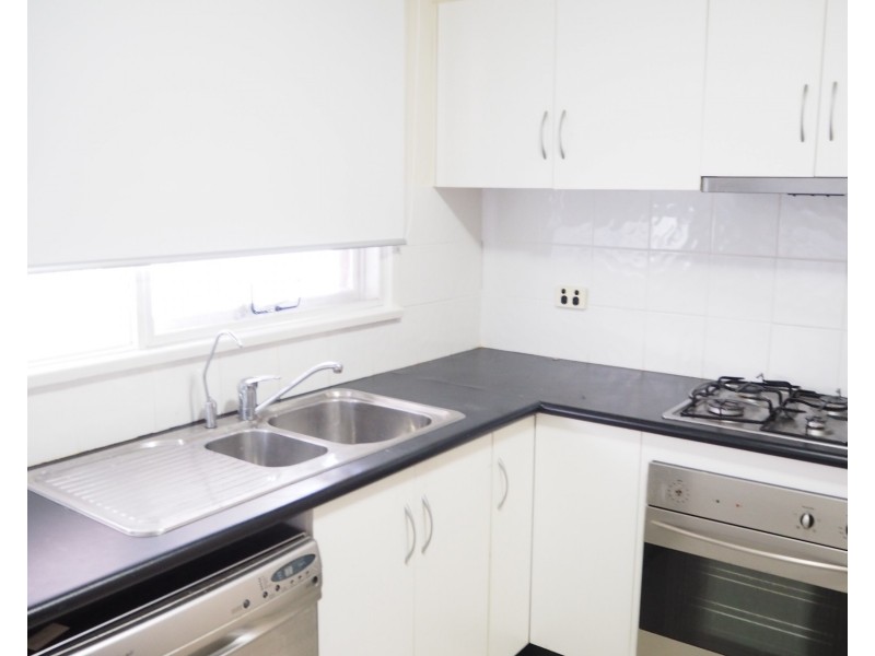 18 Dennis Street, Greystanes NSW 2145