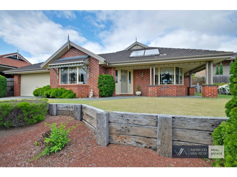 97 Howitt Ave, Eastwood VIC 3875