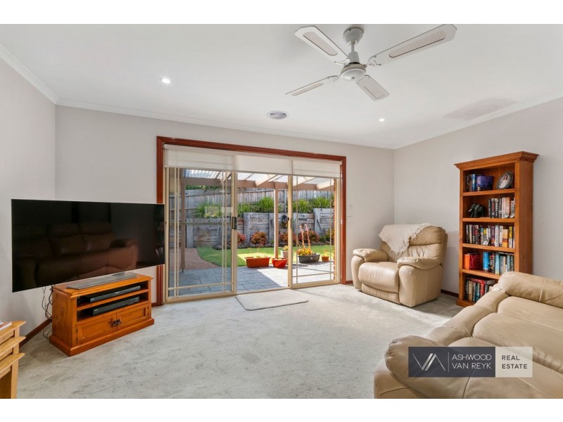 97 Howitt Ave, Eastwood VIC 3875