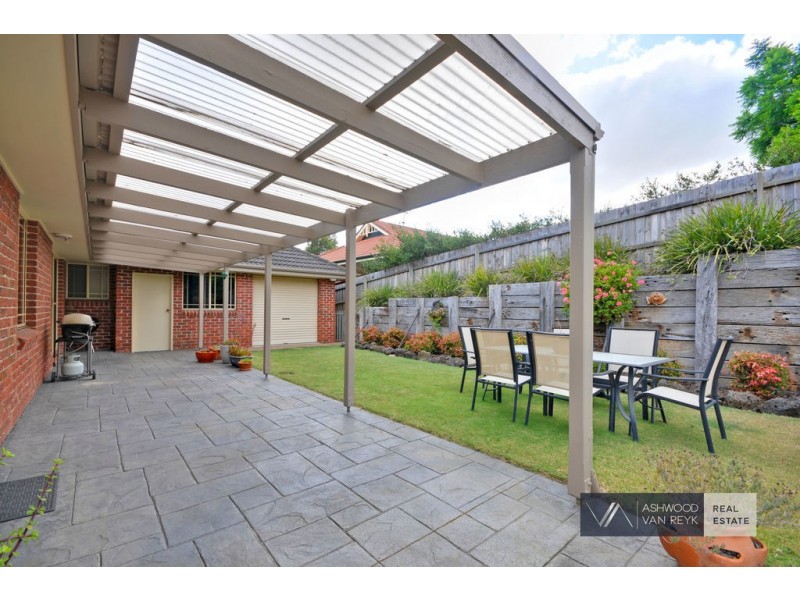 97 Howitt Ave, Eastwood VIC 3875