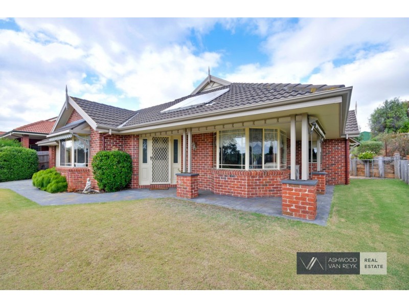 97 Howitt Ave, Eastwood VIC 3875