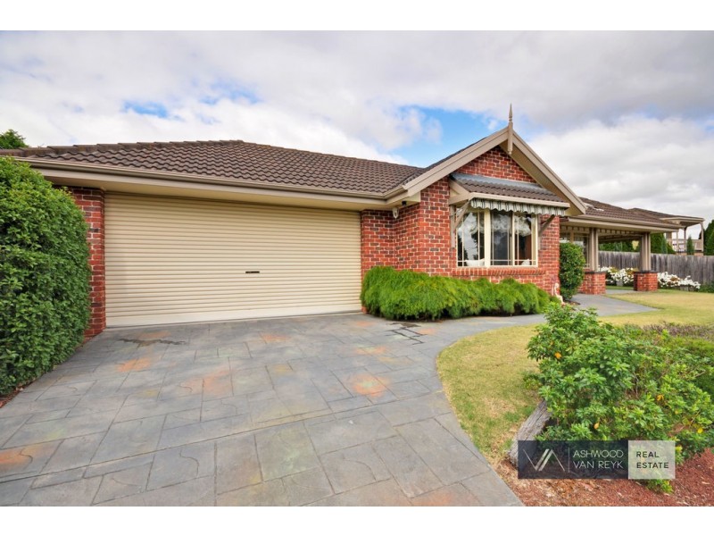 97 Howitt Ave, Eastwood VIC 3875