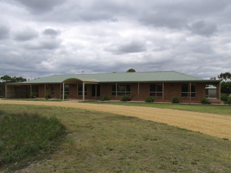 420 Forge Creek Rd, Bairnsdale VIC 3875