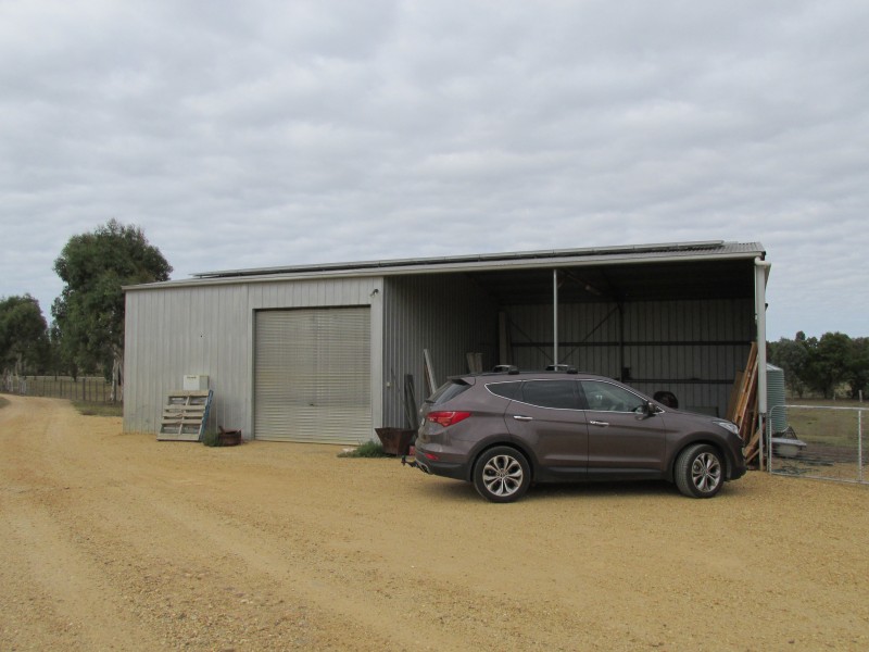 420 Forge Creek Rd, Bairnsdale VIC 3875