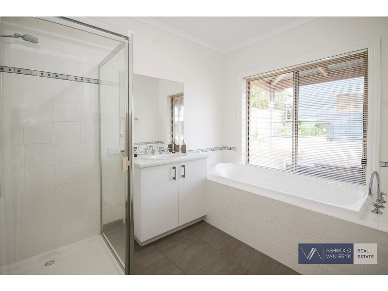 5 Howitt Ct, Lindenow VIC 3865