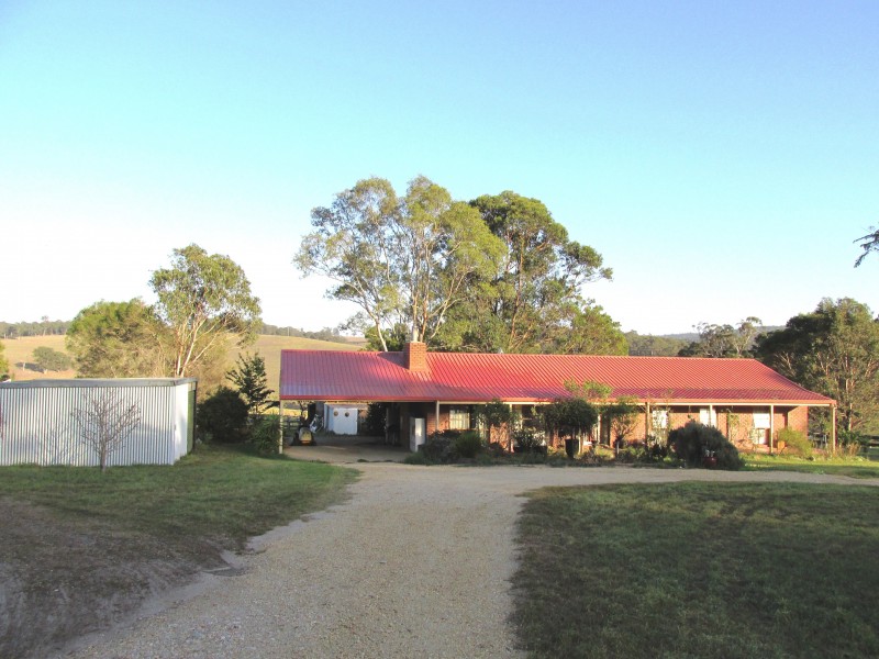 65 Williams Rd, Flaggy Creek VIC 3875