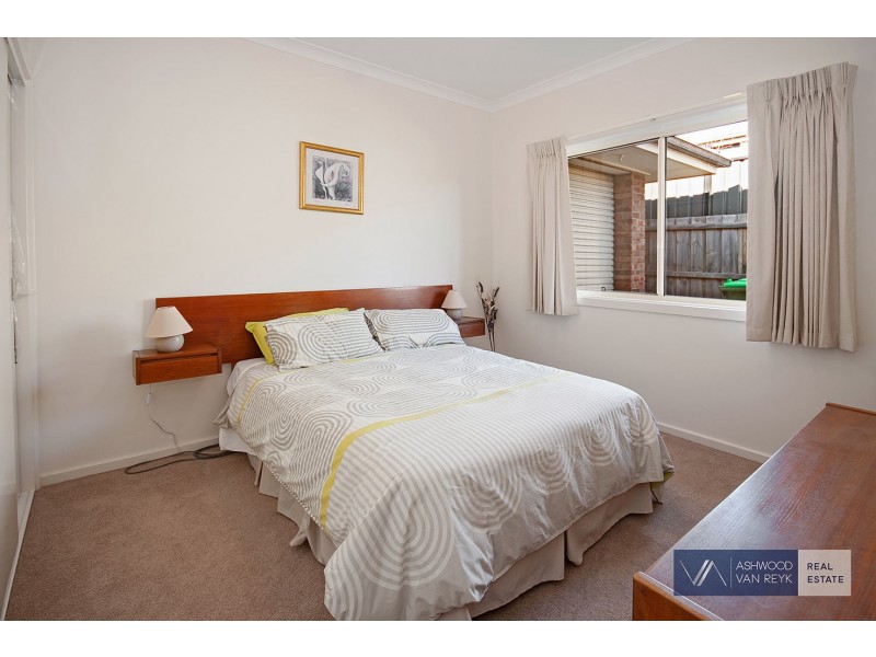 12 Kollmorgen Pl, Bairnsdale VIC 3875