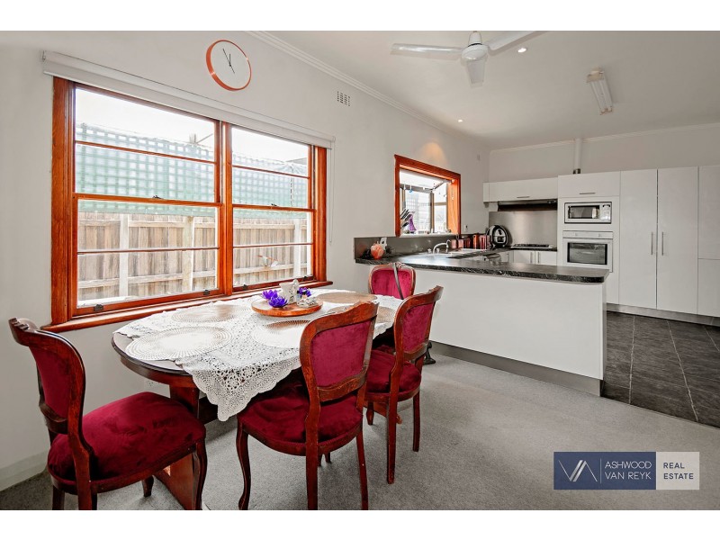 8 Ross St, Bairnsdale VIC 3875