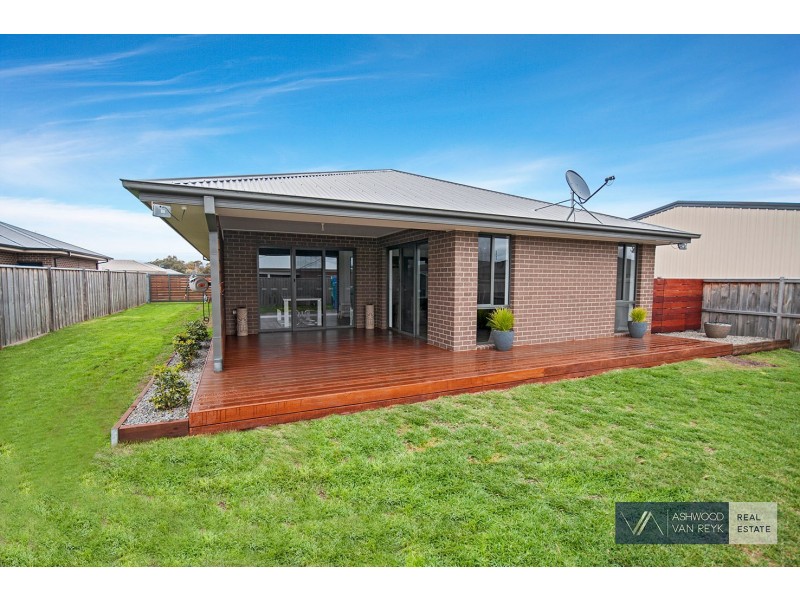 5 Dianella Pl, Bairnsdale VIC 3875