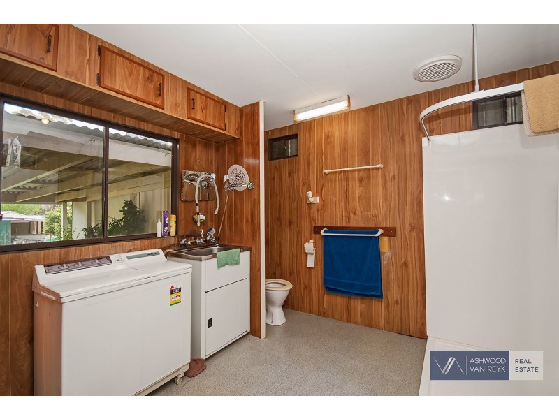 8 Raintree Ct, Sarsfield VIC 3875