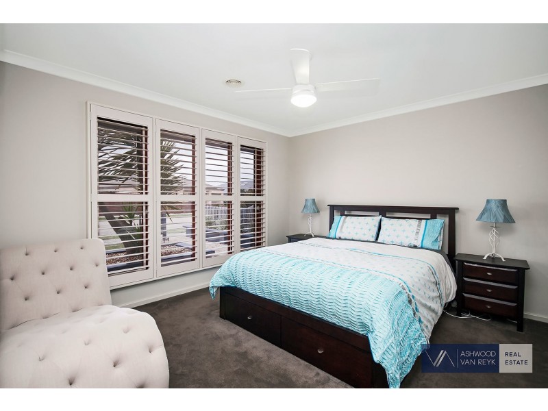 10 Phoebes Way, Eastwood VIC 3875