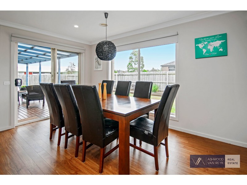 10 Phoebes Way, Eastwood VIC 3875